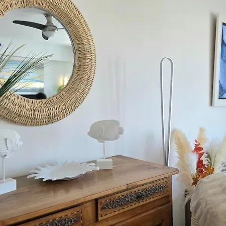 Caraibes Апартаменты Руайян